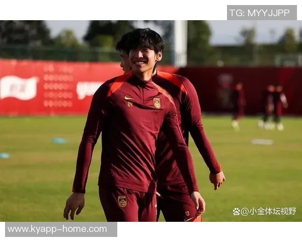 李新翔因伤未能入选U22国足西征阵容26名球员随队出发 李新翔因伤未能入选U22国足西征阵容26名球员随队出发